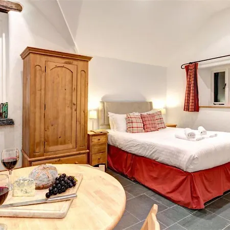 بيت للعطل Quaint Holiday In Near Lake *